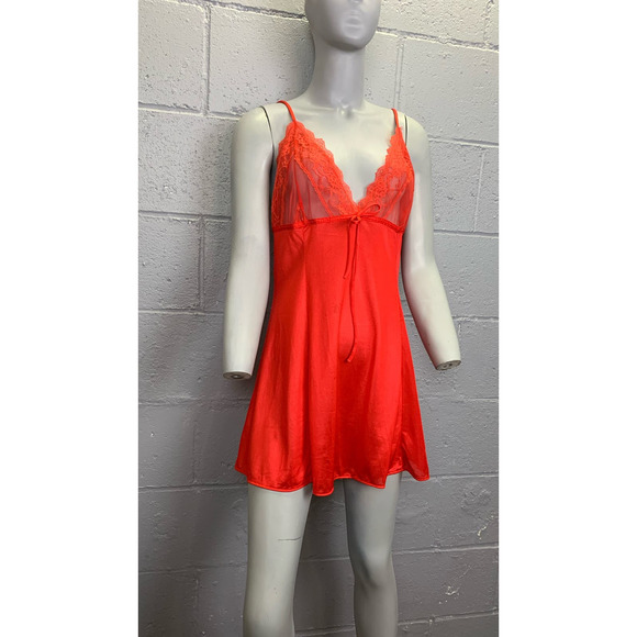 Vintage Red Nylon Baby Doll Nightgown Lace Detail Pandora Lingerie by Chic Large - Picture 2 of 8